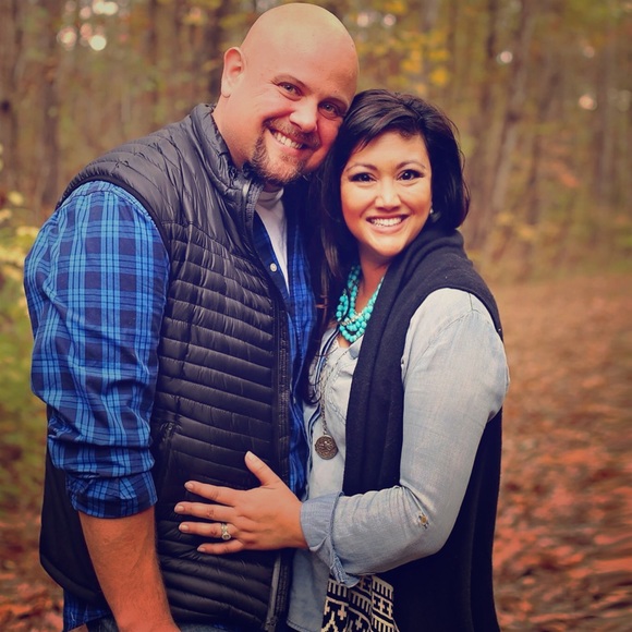 Meet your Posher, Melissa - Picture 1 of 1